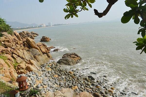 Bãi tắm Hoàng Hậu tại Ghềnh Ráng Tiên Sa Quy Nhơn