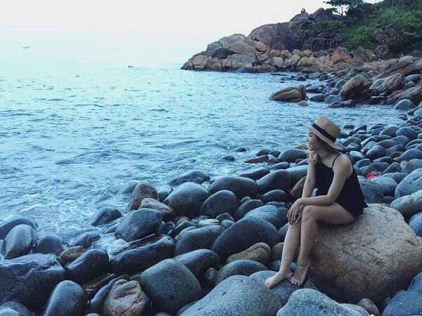 Góc check-in đẹp tại bãi đá Ghềnh Ráng Tiên Sa Quy Nhơn